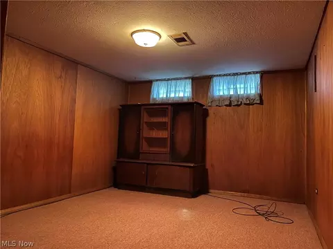 6399 Smith Rd, Brook Park, OH 44142 photo 26