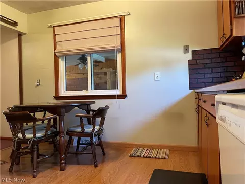 6399 Smith Rd, Brook Park, OH 44142 photo 9