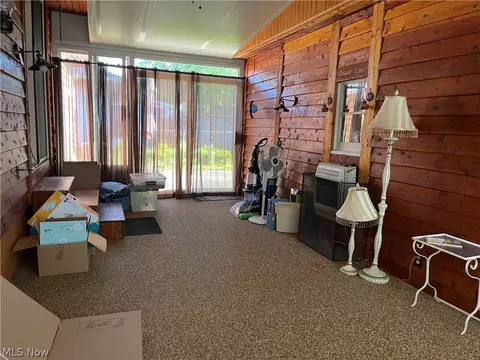 6399 Smith Rd, Brook Park, OH 44142 photo 10