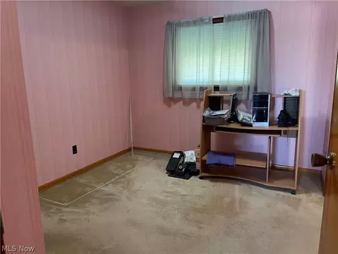 6399 Smith Rd, Brook Park, OH 44142 photo 12