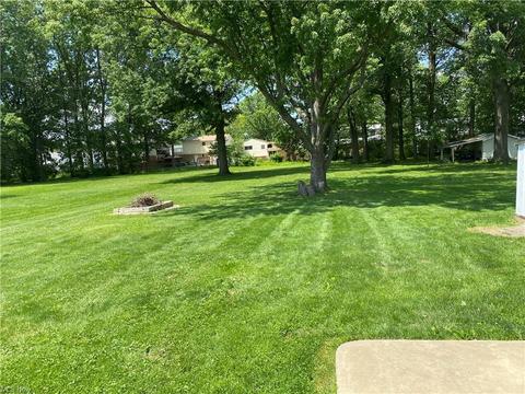 416 Abbe Rd N, Elyria, OH 44035 photo 4