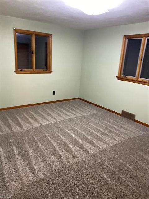 416 Abbe Rd N, Elyria, OH 44035 photo 13