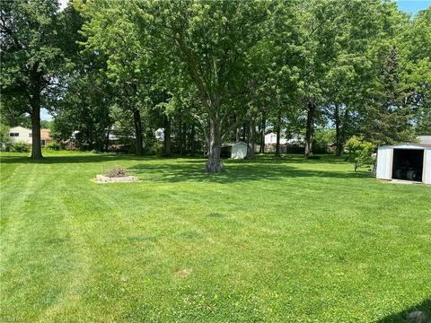416 Abbe Rd N, Elyria, OH 44035 photo 3
