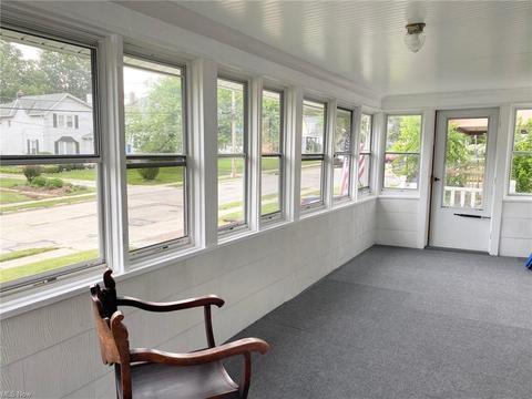 1800 E 290th St, Wickliffe, OH 44092 photo 3