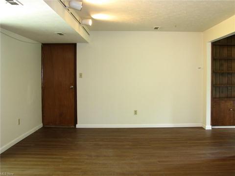 37720 Fox Run Dr, Solon, OH 44139 photo 3