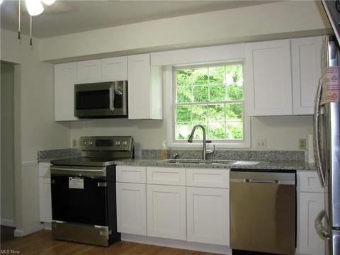 37720 Fox Run Dr, Solon, OH 44139 photo 24