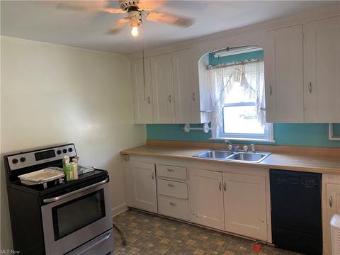 6112 Lucas Ave, Ashtabula, OH 44004 photo 8