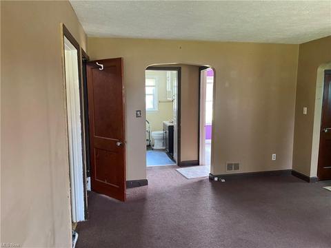 6112 Lucas Ave, Ashtabula, OH 44004 photo 11