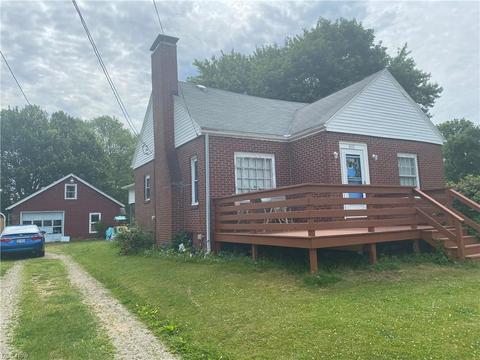6112 Lucas Ave, Ashtabula, OH 44004 photo 2