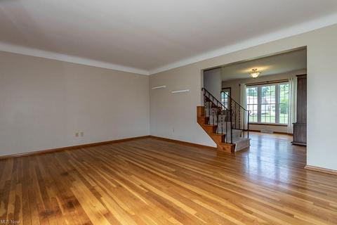 1888 Rush Rd, Wickliffe, OH 44092 photo 6