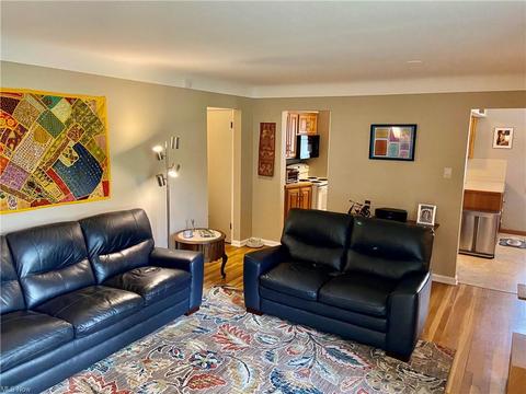 7419 Hillside Rd, Independence, OH 44131 photo 12