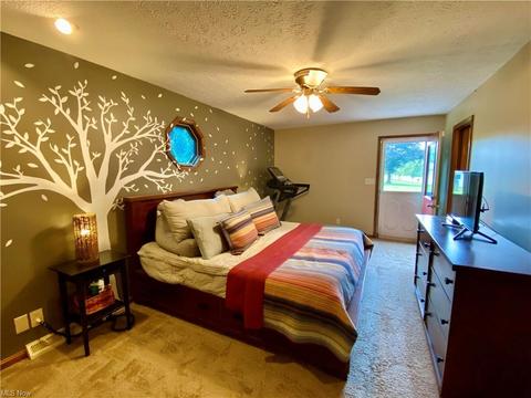 7419 Hillside Rd, Independence, OH 44131 photo 17