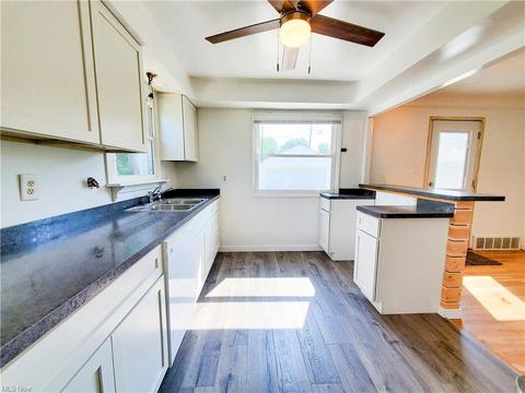 1673 Rush Rd, Wickliffe, OH 44092 photo 8