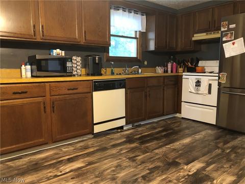 751 University Ave, Elyria, OH 44035 photo 6