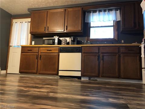 751 University Ave, Elyria, OH 44035 photo 7