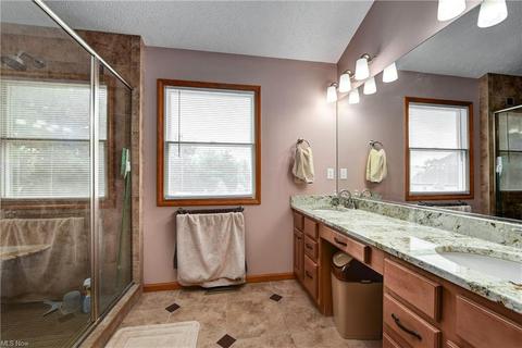 4303 S Fall Lake Dr, Avon, OH 44011 photo 13