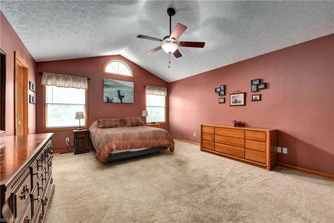 4303 S Fall Lake Dr, Avon, OH 44011 photo 11