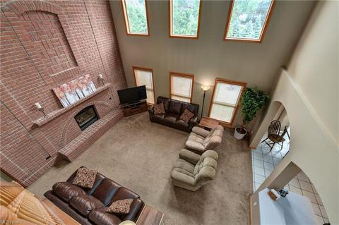 4303 S Fall Lake Dr, Avon, OH 44011 photo 5