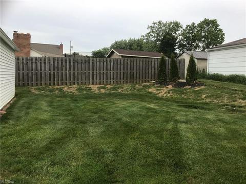 504 W Wilson St, Struthers, OH 44471 photo 8