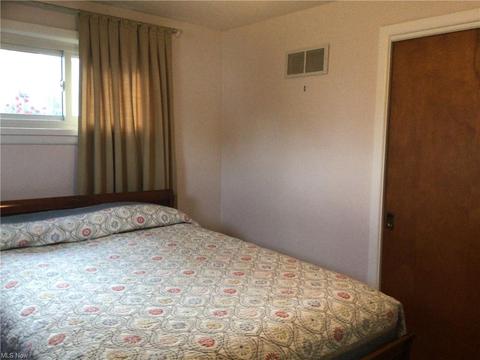 504 W Wilson St, Struthers, OH 44471 photo 17