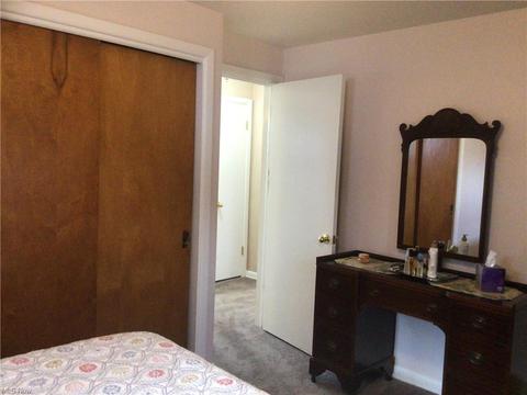 504 W Wilson St, Struthers, OH 44471 photo 19