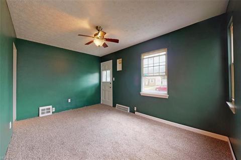 754 E 258th St, Euclid, OH 44132 photo 13