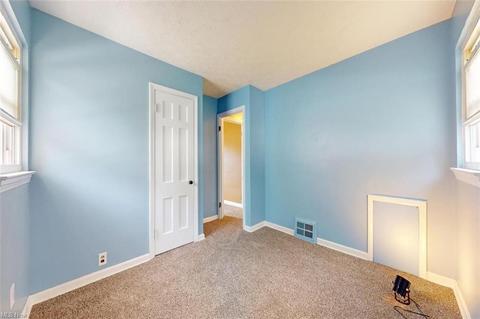 754 E 258th St, Euclid, OH 44132 photo 25