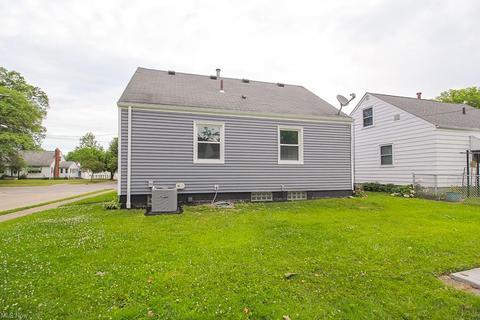 601 Princeton Ave, Elyria, OH 44035 photo 6
