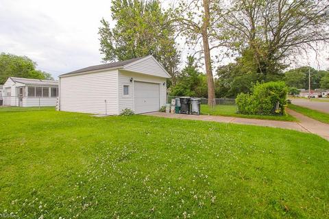 601 Princeton Ave, Elyria, OH 44035 photo 7