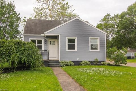 601 Princeton Ave, Elyria, OH 44035 photo 1