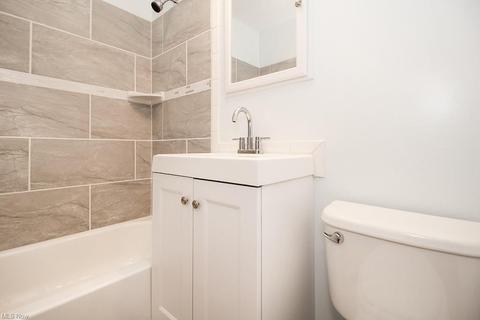 601 Princeton Ave, Elyria, OH 44035 photo 25