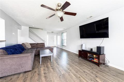 4533 Blush Ct, Lorain, OH 44053 photo 9