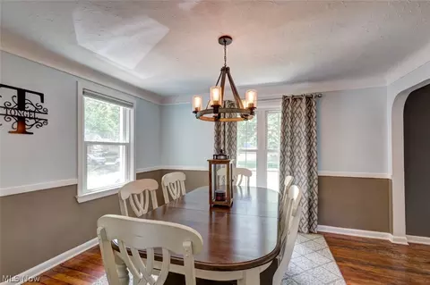 7253 Beechwood Dr, Mentor, OH 44060 photo 11