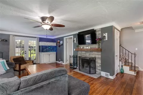 7253 Beechwood Dr, Mentor, OH 44060 photo 6