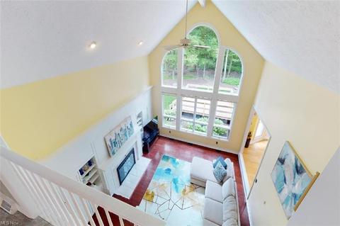 5562 High Point Rd, Solon, OH 44139 photo 5