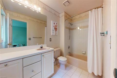 5562 High Point Rd, Solon, OH 44139 photo 16