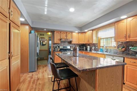 5880 Cherrywood Dr, Boardman, OH 44512 photo 5