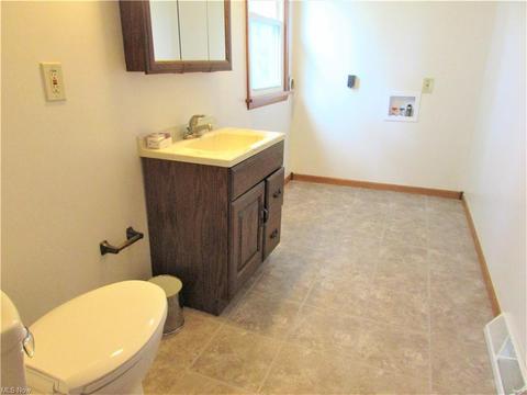 830 Salem Dr, Huron, OH 44839 photo 5
