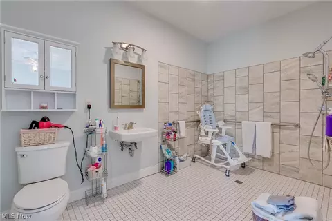 985 Silverbrook Ct, Broadview Heights, OH 44147 photo 18