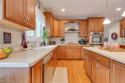 985 Silverbrook Ct, Broadview Heights, OH 44147 photo 13