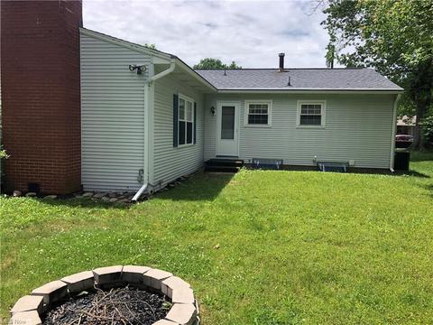 119 Lloyd St, Dover, OH 44622 photo 5