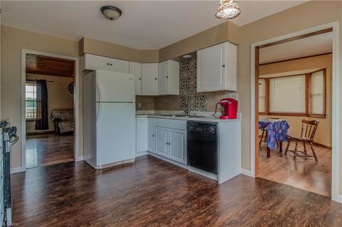 5064 Root Rd, Conneaut, OH 44030 photo 6