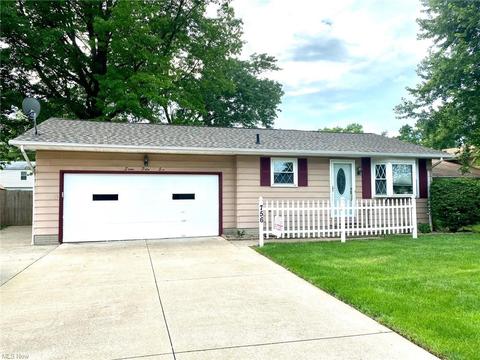 756 Abbe Rd N, Elyria, OH 44035 photo 1