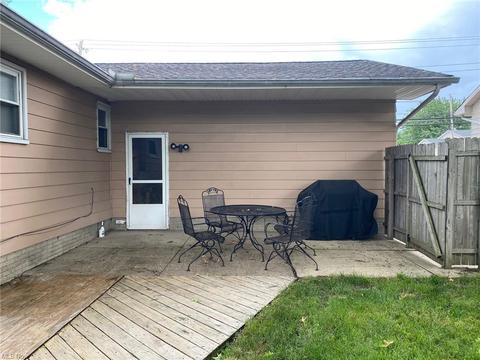 756 Abbe Rd N, Elyria, OH 44035 photo 14
