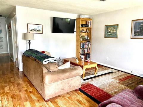 756 Abbe Rd N, Elyria, OH 44035 photo 3