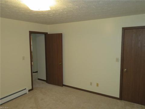 900 Pearson Cir #3, Boardman, OH 44512 photo 7