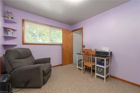 374 White Oak Dr, Elyria, OH 44035 photo 22