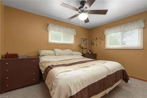 374 White Oak Dr, Elyria, OH 44035 photo 15