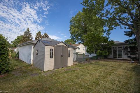 30209 Vineyard Rd, Willowick, OH 44095 photo 34