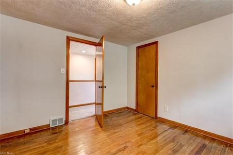 110 E 267th St, Euclid, OH 44132 photo 22